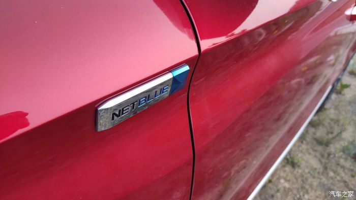 荣威RX3不喜欢跟团，更喜欢自己开车自驾游