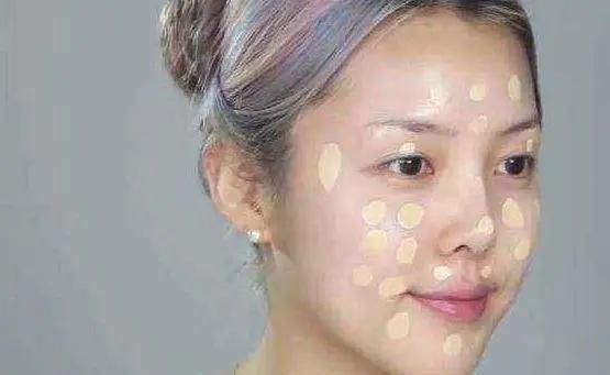  「底妆」名门泽佳：别再直接涂粉底液了，做好这一步，让你底妆效果美翻了