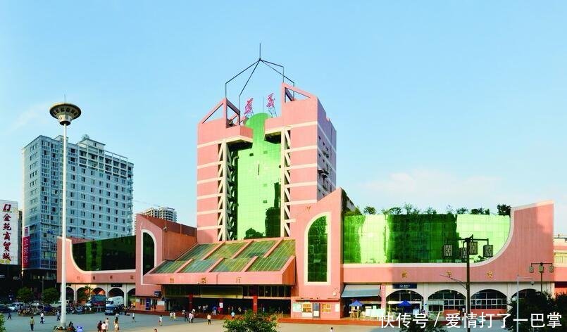  经济总量|西南地区的4个省，除了省会，柳州和遵义谁才是第一城