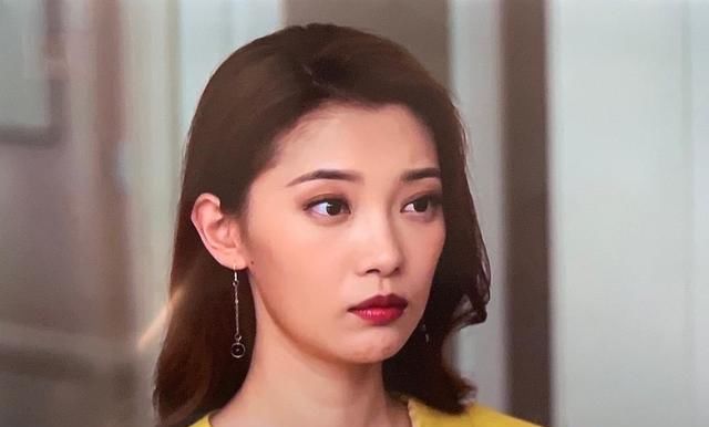  关系@《完美关系》邦尼扮演者的发型火了,显脸小又不挑人!