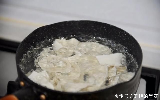 「阳春」阳春三月最养肝!这3种食物要多吃,疏肝解郁降肝火
