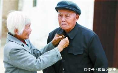  退役|此特等战斗英雄退役后, 国家干部不当, 回农村隐姓埋名50年