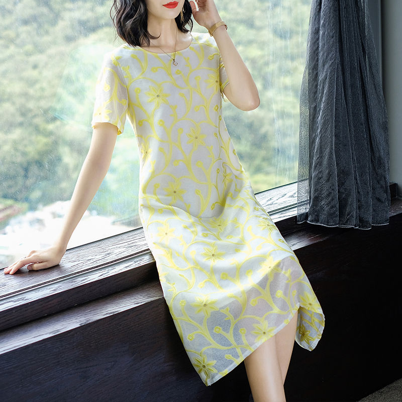 火了火了，6070后专属连衣裙，甜美不失优雅，简直碾压00后