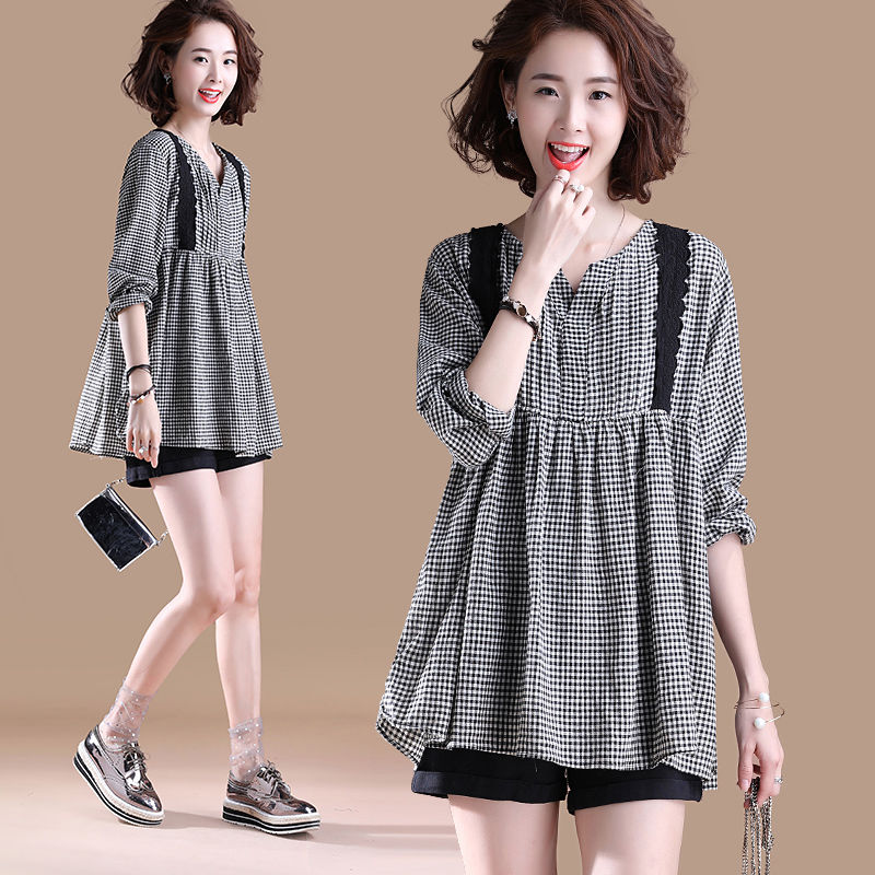 若你身高低于160，秋后少穿长裙，试试娃娃衫，洋气减龄又遮肉