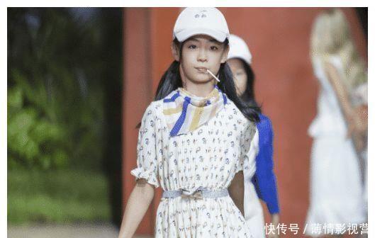 「孩子」都说黄多多是最美星二代,看到佟大为女儿,才懂啥叫“美若天仙”