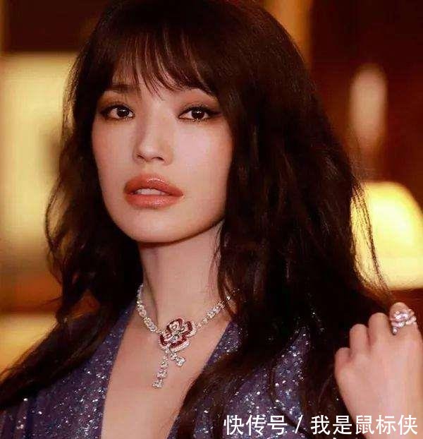  「气质」女生适不适合留刘海，主要看脸型和气质，选对颜值翻倍
