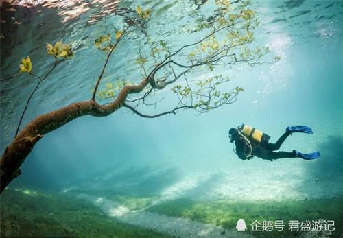 真实存在的“水下世界”,每年只在陆地上出现三个月,观赏靠运气