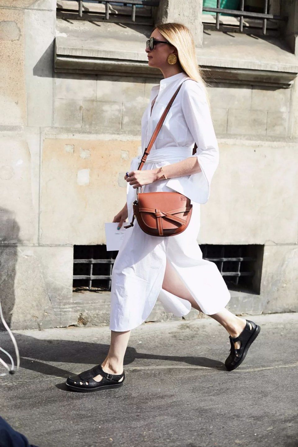 买手袋就像投资，BAZAAR推荐你几个稳赚不赔的最新款!