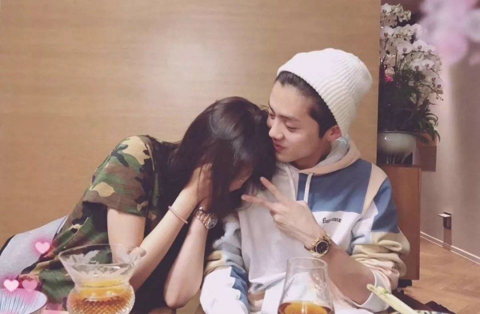 没错| 谁说关晓彤美感差?她最近的造型可是美到飘着仙气呢