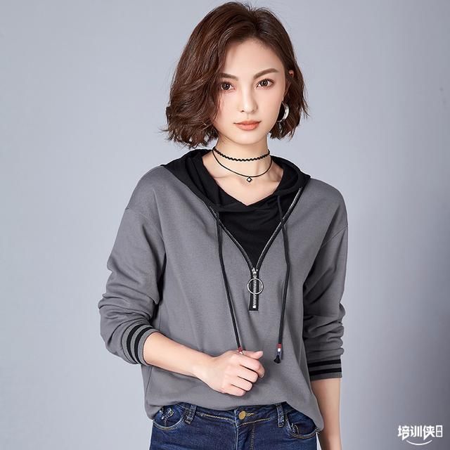 还在用羊绒衫做打底?现在流行的女装上衣，俏皮灵动，自由随性