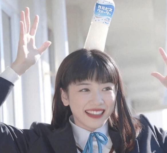  清爽|青春期女孩总是油光满面？坚持这3件事，从此做个“清爽美人”
