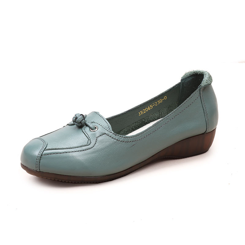 简单舒适的纯皮瓢鞋，最适合妈妈跳舞穿了，百搭不累脚