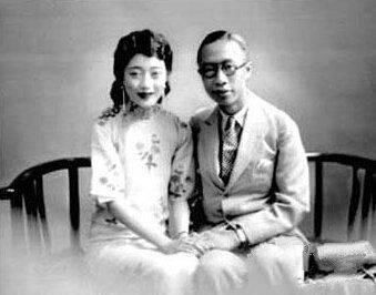 「度过」大清最后的皇帝溥仪,赤色余晖下,他是怎样度过这一生的?