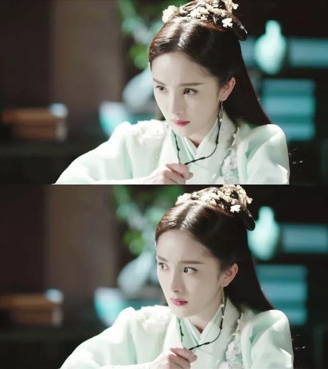 “行走的衣柜”换人了?杨幂也只能表示服气!