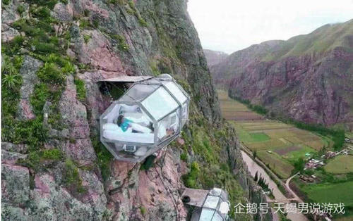 世界上令人窒息的10个建筑，见所未见，闻所未闻，让你肾上腺激素