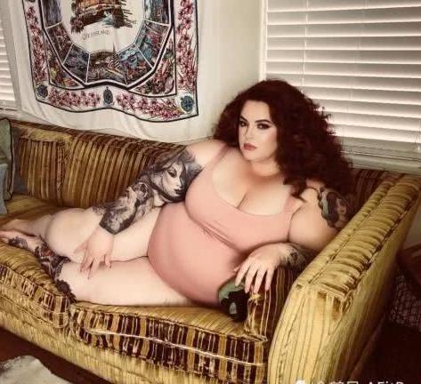 高颜值的300斤大胖妞，引领时尚，胖妞界的女神！