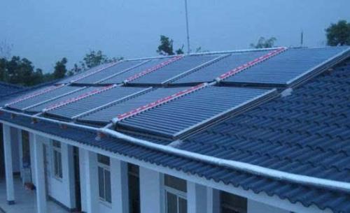 家住农村，选择太阳能划算还是电热水器划算？对比后一目了然