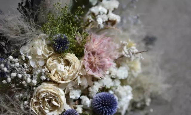  『手工』DIY手工制作：用干花做的花艺作品，比鲜花还美！