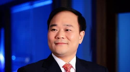 「车标」李书福真给国人长脸!吉利新“车标”,内饰堪比豪华机舱!