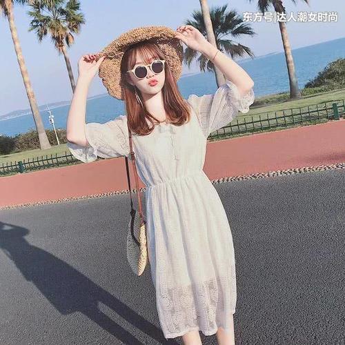 想要摆脱土气味？首选这几款连衣裙，这才是25岁女人该有的样子