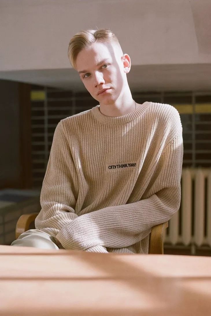 俄罗斯的时装可比足球好看多了，比如维特萌