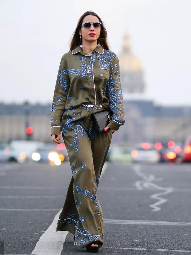 时尚圈宠爱的睡衣风，和睡衣真不同