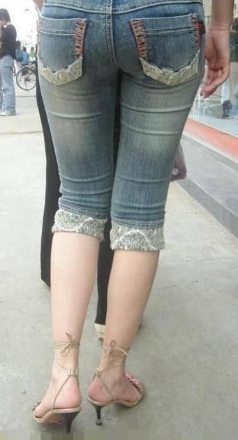 生活中最百搭最耐穿的裤子非牛仔裤莫属了，可是你真的穿对了吗