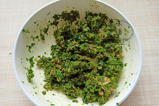  『全身』春天吃饺子推荐 苜蓿，全身都是宝，出锅鲜嫩多汁，连吃三盘真过