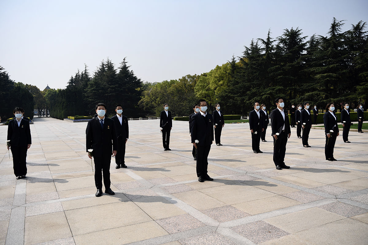  『全城』这一刻，上海，全城志哀