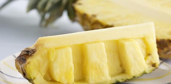 吃这些水果不仅营养丰富,还能有助减肥,还不快来试试!