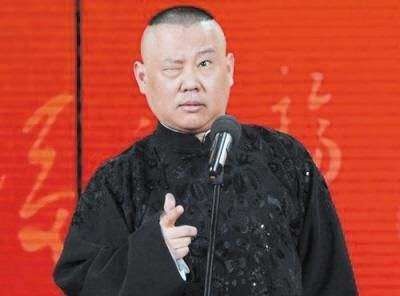  『以说』郭德纲为何如此斤斤计较，师父侯耀文给出完美的答案