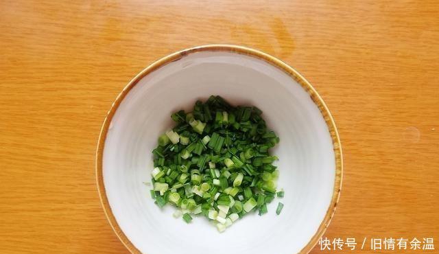 碗饭:蒸鸡蛋羹时,多加这一料,味道更鲜美,有它能吃3碗饭