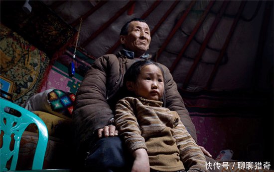 外蒙古与内蒙古牧民冬季生活的对比, 差距太大