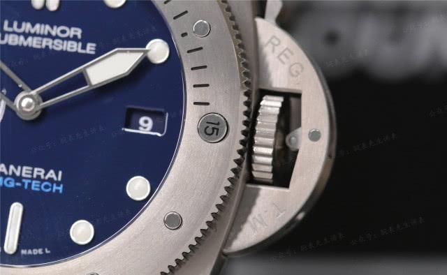  [评测]金属玻璃配上那一抹蓝，VS沛纳海PAM00692腕表评测