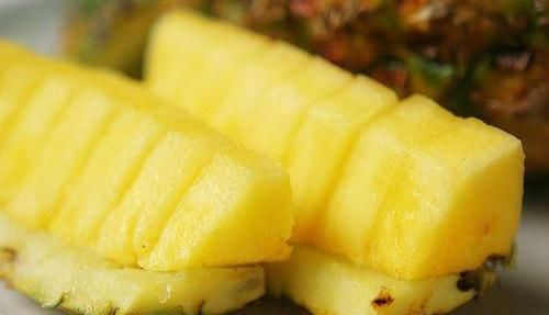  【食物】女性爱美经常吃3种食物，祛皱淡斑，排毒养颜，消除多余脂肪