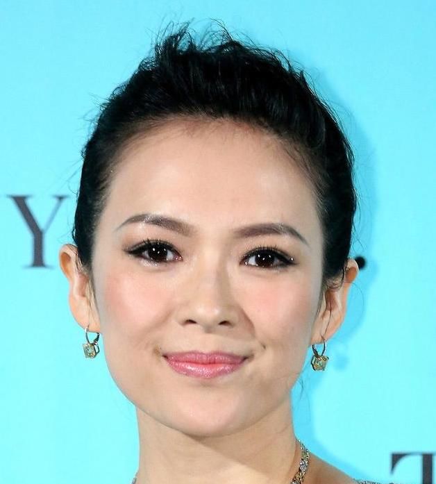  「女生」女生最常见的4大脸型，前2个美人脸，后2个难看又显老