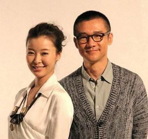  「出名」老戏骨黄志忠出名后抛妻弃子，被骂多年渣男，前妻活得潇洒自在