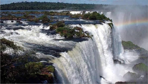 世界上最宽的瀑布——伊瓜苏大瀑布究竟有多壮观？
