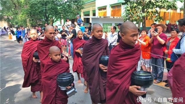 全缅甸最大的僧院，看一场震撼的千人僧饭，这里的生活就是修行