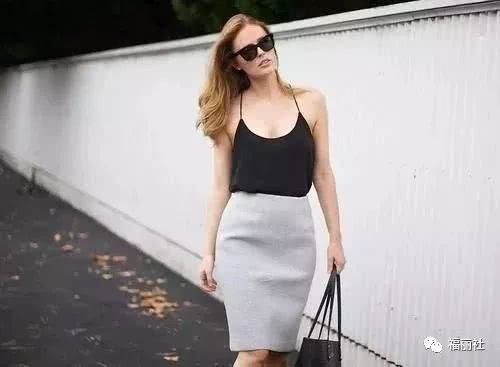 一件吊带性感妩媚又柔情似水，统统搞定