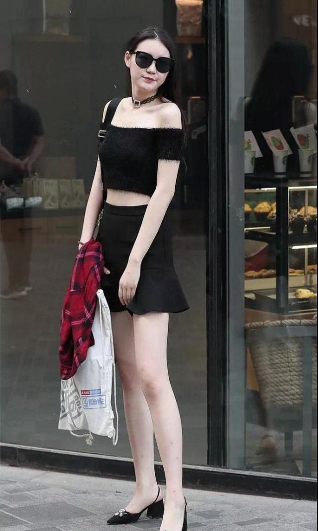 街拍：图1御姐范十足，图3淑女型的，图4才是我心中的女神