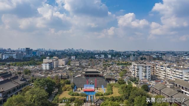 扬州保存最好的明清古街，名声国内排前十，可以体验地道市井生活