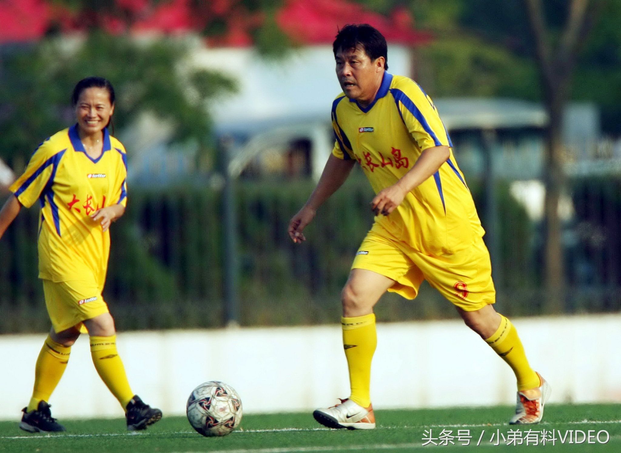 中国足球历史十大球星排行榜,女足孙雯是世纪