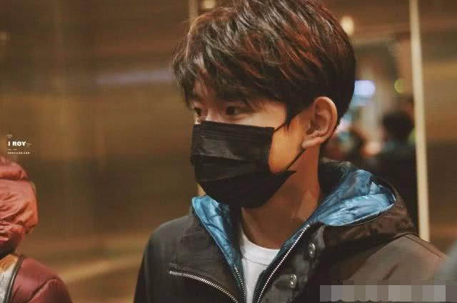 6个王源有1个是假的，据说连千玺和王俊凯都分不清，你能找出来吗