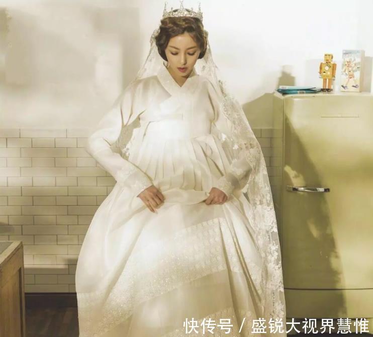 『改成』本以为韩服、和服改成婚纱已经够美,看到婚纱版汉服,彻底被征服