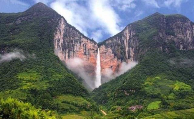 惊爆世界的自然奇观,震撼的美!恩施大峡谷
