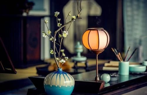 王一博水中唱跳图片