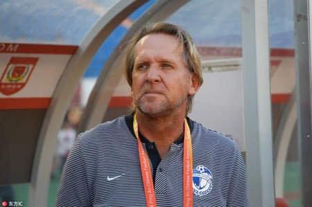 舒斯特尔:主场打上港要踢得强势，不会受假球谣言影响