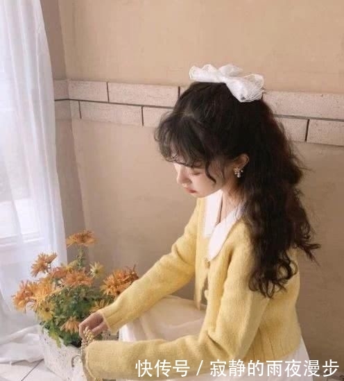  「复古」10种少女感显瘦迷人的春装穿法，文艺又气质