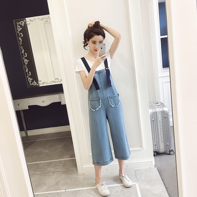 今秋已经不流行穿短裤了，看看下面这背带裤，美得无与伦比